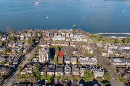 Photo 17 at 102 - 2458 York Avenue, Kitsilano, Vancouver West