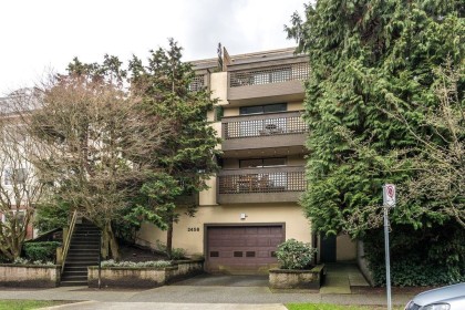 Photo 1 at 102 - 2458 York Avenue, Kitsilano, Vancouver West