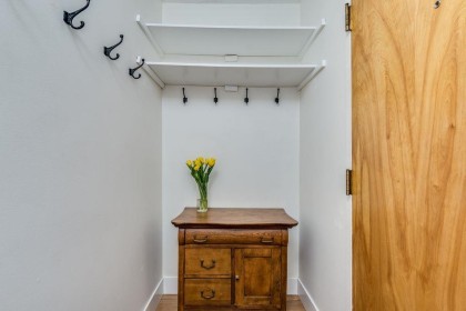 Photo 11 at 102 - 2458 York Avenue, Kitsilano, Vancouver West