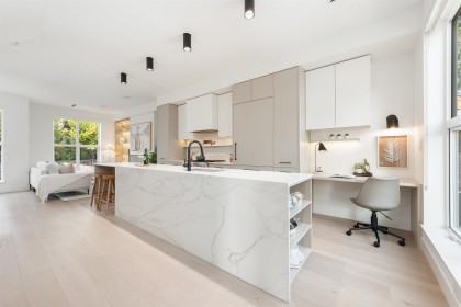 Photo 2 at 1489 W 52nd Avenue, South Granville, Vancouver West