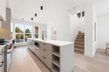 Photo 6 at 1489 W 52nd Avenue, South Granville, Vancouver West