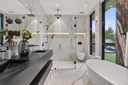 Photo 23 at 922 Wentworth Avenue, Forest Hills NV, North Vancouver