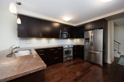 Photo 8 at 112 - 4101 Yew Street, Quilchena, Vancouver West