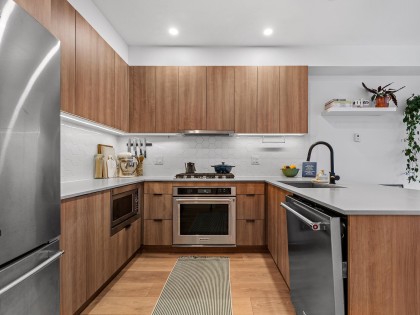 Photo 9 at 27 - 533 E 3rd Street, Lower Lonsdale, North Vancouver