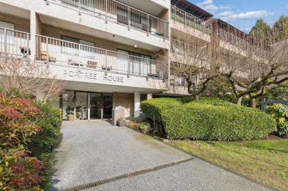 Photo 26 at 203 - 330 E 1st Street, Lower Lonsdale, North Vancouver