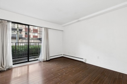 Photo 18 at 203 - 330 E 1st Street, Lower Lonsdale, North Vancouver