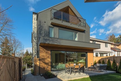 Photo 3 at 3742 Yukon Street, Cambie, Vancouver West