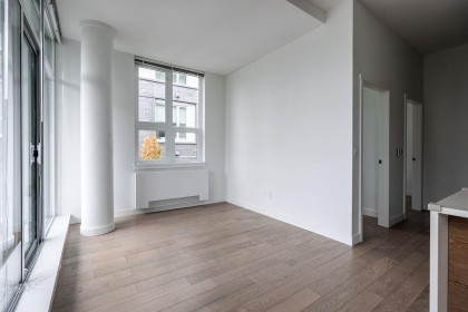 Photo 5 at 401 - 6733 Cambie Street, South Cambie, Vancouver West