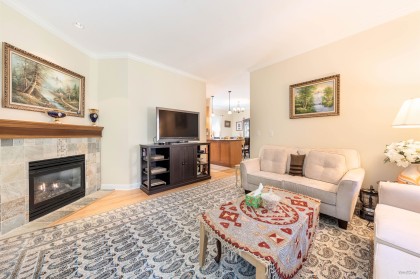 Photo 5 at 15 - 3150 Sunnyhurst Road, Lynn Valley, North Vancouver