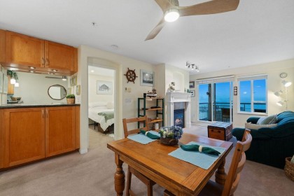 Photo 3 at 308 - 333 E 1st Street, Lower Lonsdale, North Vancouver