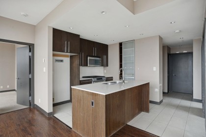 Photo 10 at 602 - 1088 W 14th Avenue, Fairview VW, Vancouver West