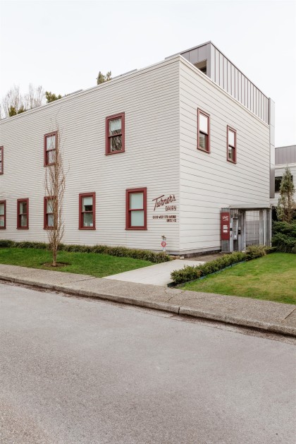 Photo 38 at 5 - 6 W 17th Avenue, Cambie, Vancouver West