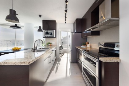 Photo 7 at 3705 - 188 Keefer Place, Downtown VW, Vancouver West