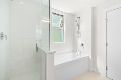 Photo 21 at 205 - 615 E 3rd Street, Lower Lonsdale, North Vancouver