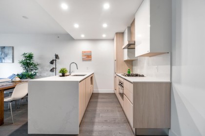 Photo 4 at 103 - 477 W 59th Avenue, South Cambie, Vancouver West