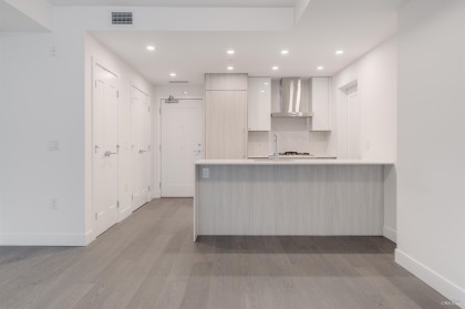 Photo 10 at 305 - 488 W 58th Avenue, South Cambie, Vancouver West