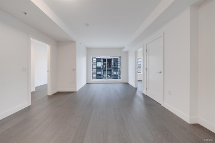 Photo 4 at 305 - 488 W 58th Avenue, South Cambie, Vancouver West