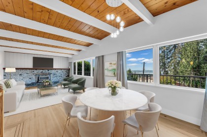 Photo 1 at 472 Crestwood Avenue, Upper Delbrook, North Vancouver