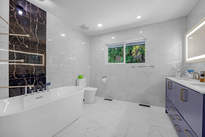 Photo 19 at 4621 Caulfeild Drive, Caulfeild, West Vancouver