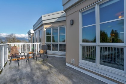 Photo 23 at 402 - 3621 W 26th Avenue, Dunbar, Vancouver West