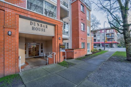 Photo 1 at 402 - 3621 W 26th Avenue, Dunbar, Vancouver West
