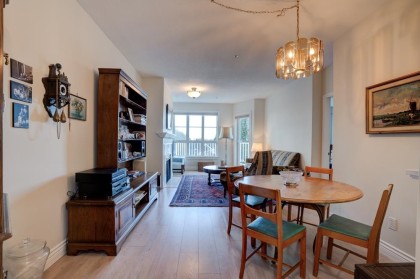 Photo 10 at 402 - 3621 W 26th Avenue, Dunbar, Vancouver West