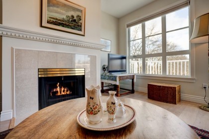 Photo 4 at 402 - 3621 W 26th Avenue, Dunbar, Vancouver West