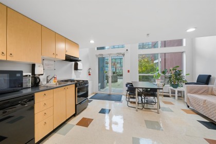 Photo 36 at 1012 - 933 Seymour Street, Downtown VW, Vancouver West