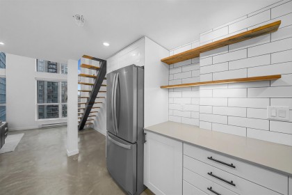 Photo 11 at 1012 - 933 Seymour Street, Downtown VW, Vancouver West