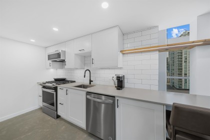 Photo 8 at 1012 - 933 Seymour Street, Downtown VW, Vancouver West