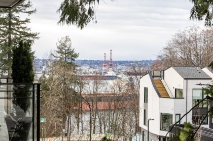 Photo 36 at 201 - 707 E 3rd Street, Queensbury, North Vancouver