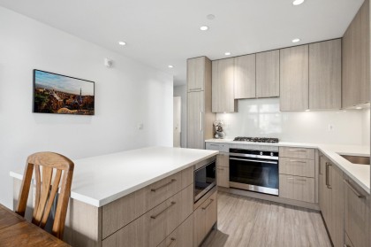 Photo 18 at 201 - 707 E 3rd Street, Queensbury, North Vancouver