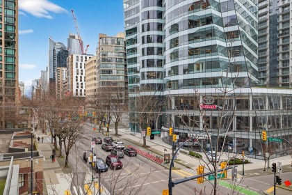 Photo 12 at 606 - 1009 Harwood Street, West End VW, Vancouver West