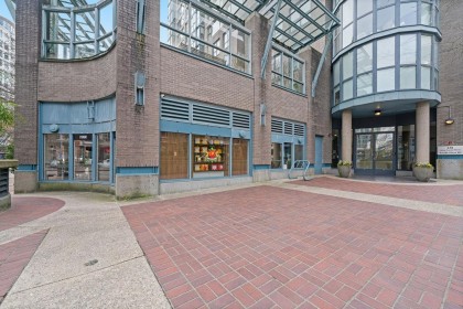 Photo 31 at 404 - 238 Alvin Narod Mews, Yaletown, Vancouver West