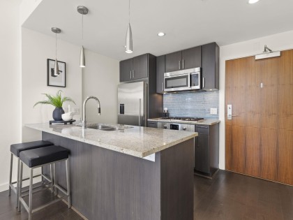 Photo 14 at 608 - 38 W 1st Avenue, False Creek, Vancouver West