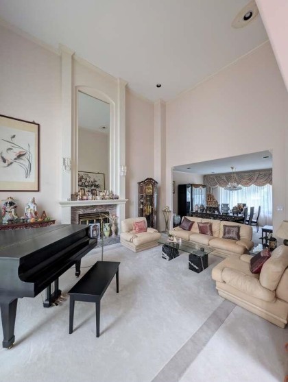 Photo 2 at 1288 W 51st Avenue, South Granville, Vancouver West