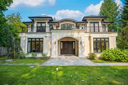 Photo 1 at 1048 Handsworth Road, Canyon Heights NV, North Vancouver