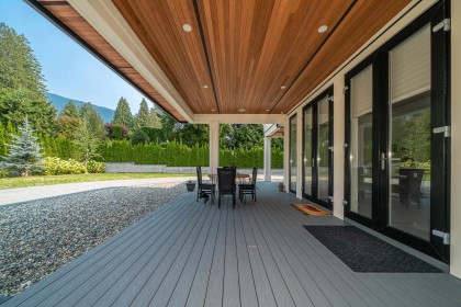 Photo 5 at 1048 Handsworth Road, Canyon Heights NV, North Vancouver