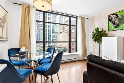 Photo 11 at 507 - 1249 Granville Street, Downtown VW, Vancouver West