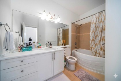 Photo 11 at 419 - 2250 Wesbrook Mall, University VW, Vancouver West