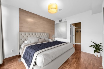 Photo 16 at 409 - 100 E Esplanade Street, Lower Lonsdale, North Vancouver