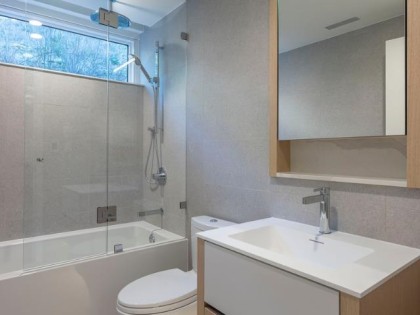 Photo 5 at 304 - 3963 Uplands Way, Cypress Park Estates, West Vancouver