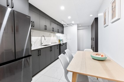 Photo 5 at 318 - 1500 Pendrell Street, West End VW, Vancouver West