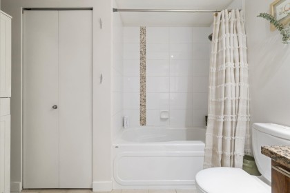 Photo 15 at 608 - 2228 W Broadway, Kitsilano, Vancouver West