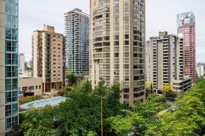 Photo 12 at 809 - 1331 Alberni Street, West End VW, Vancouver West