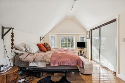 Photo 9 at 2819 W 13th Avenue, Kitsilano, Vancouver West