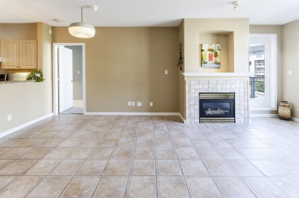 Photo 10 at 416 - 3629 Deercrest Drive, Roche Point, North Vancouver