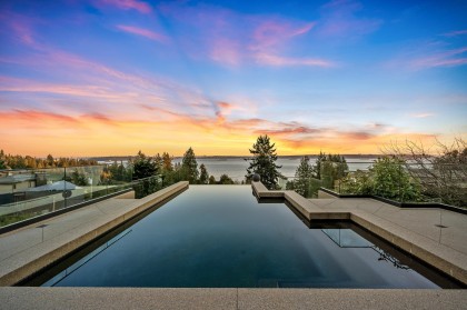 Photo 2 at 3370 Craigend Road, Westmount WV, West Vancouver