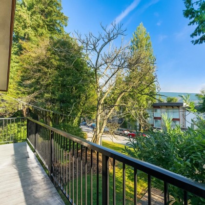 Photo 26 at 3003 Nw Sunnyhurst Road, Lynn Valley, North Vancouver