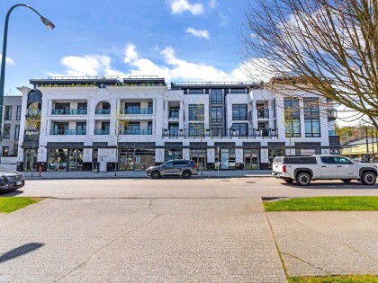 Photo 1 at 307 - 3668 W 10th Avenue, Kitsilano, Vancouver West